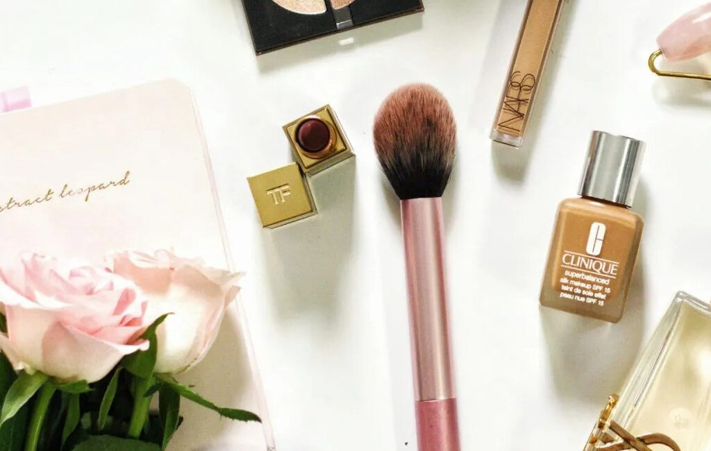 خرید بهترین محصولات آرایشی بهداشتی با تخفیف روز مادر